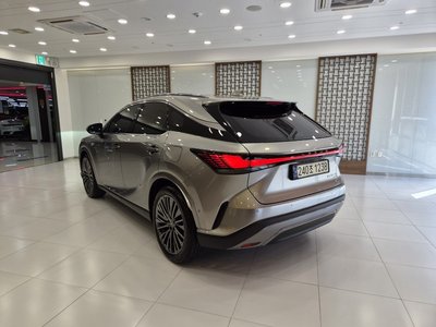 LEXUS RX - 5