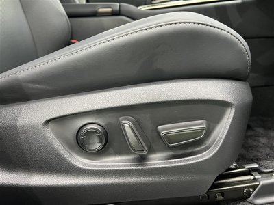 صورة 4 لـ 2024 Toyota CROWN SPORT