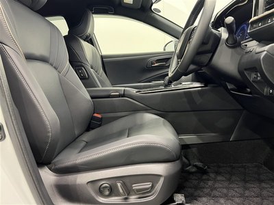 صورة مصغرة 16 لـ 2024 Toyota CROWN SPORT