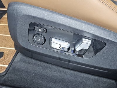 صورة مصغرة 32 لـ 2021 BMW X5 M
