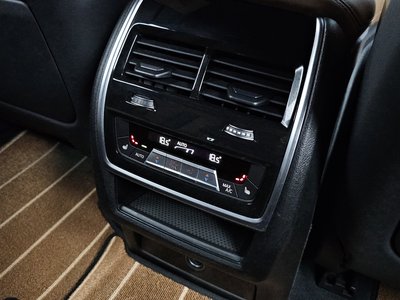 صورة مصغرة 25 لـ 2021 BMW X5 M