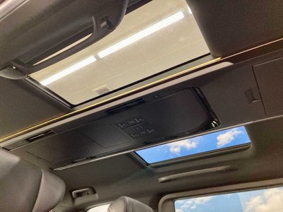 2023 Toyota ALPHARD — фото 9