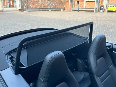 PORSCHE 911 CABRIOLET - 9