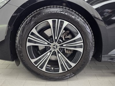 MERCEDES-BENZ E-CLASS - 6