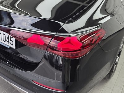 MERCEDES-BENZ E-CLASS - 10