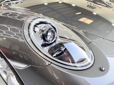 PORSCHE 911 - 10