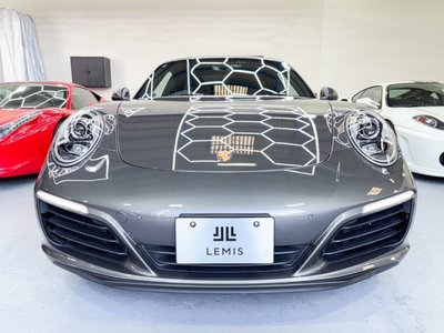 PORSCHE 911 - 8