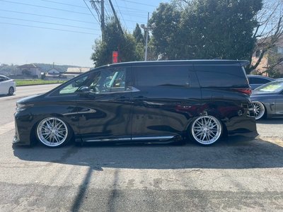 TOYOTA VELLFIRE - 10