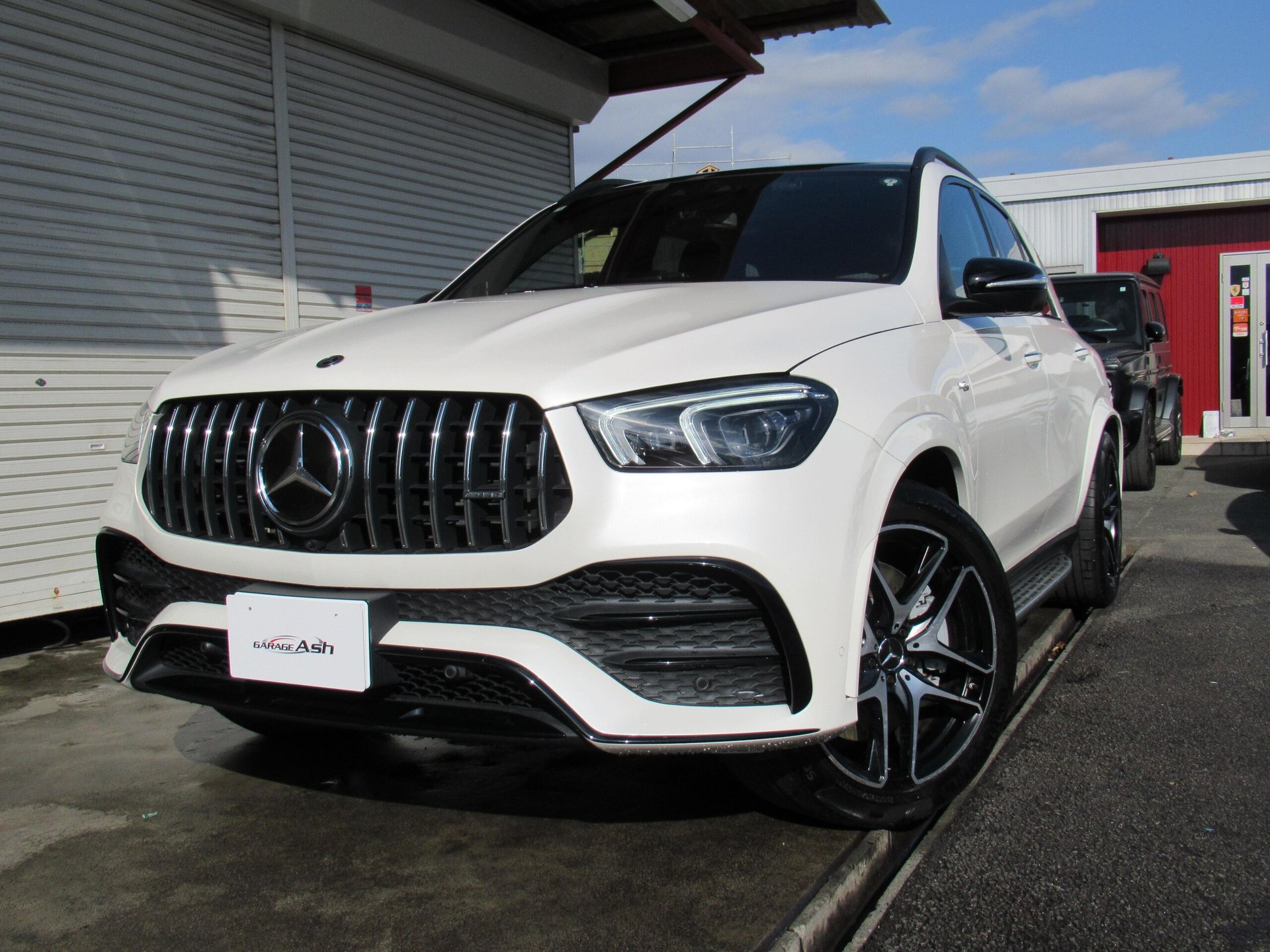 MERCEDES-BENZ GLE AMG - View 1