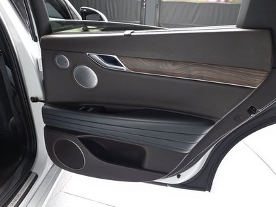 2021 Genesis ELECTRIFIED G80 (RG3) — миниатюра 15