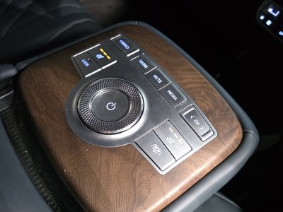 2021 Genesis ELECTRIFIED G80 (RG3) — миниатюра 25