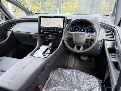 2026 Toyota ALPHARD — миниатюра 24