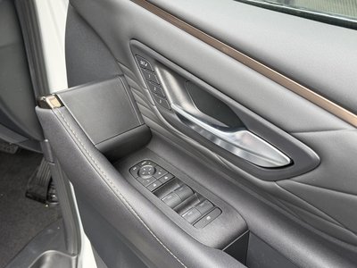 2026 Toyota ALPHARD — миниатюра 21