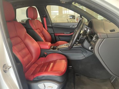 2020 Porsche MACAN 缩略图 22