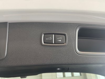 2020 Porsche MACAN 缩略图 21