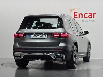 MERCEDES-BENZ GLB - 3