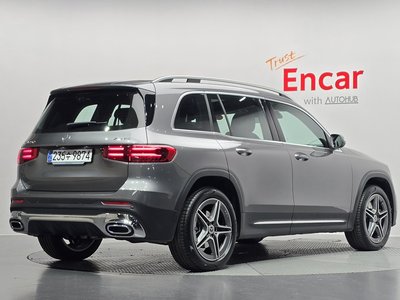 MERCEDES-BENZ GLB - 4