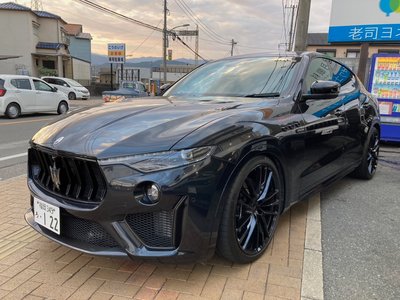 MASERATI LEVANTE - 3