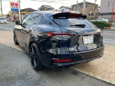 MASERATI LEVANTE - 4