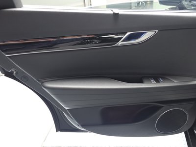 2022 Genesis G80 (RG3) — миниатюра 15