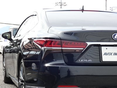 LEXUS LS - 4
