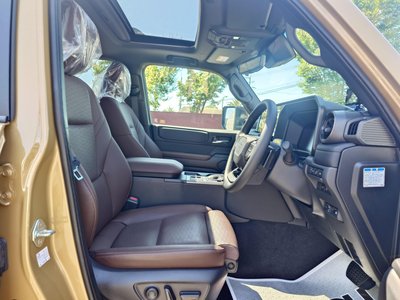2025 Toyota LAND CRUISER 250 — фото 10
