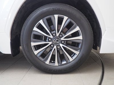 LEXUS LX - 9