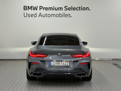 BMW 8 SERIES - 3