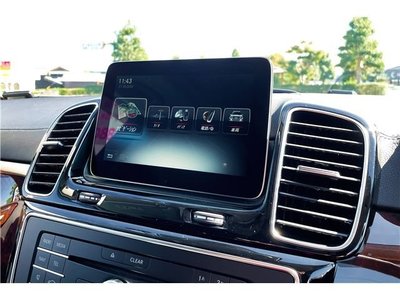 MERCEDES-BENZ GLS - 6