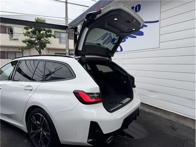 صورة مصغرة 40 لـ 2024 BMW 3 SERIES
