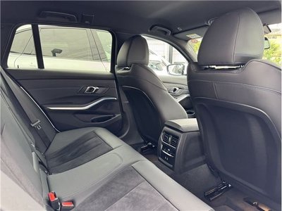 صورة مصغرة 35 لـ 2024 BMW 3 SERIES