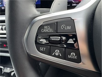 صورة مصغرة 30 لـ 2024 BMW 3 SERIES