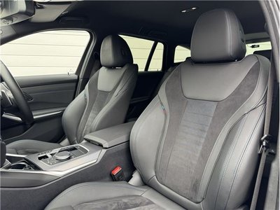 صورة مصغرة 42 لـ 2024 BMW 3 SERIES