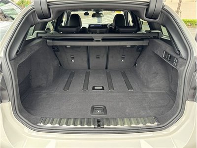 صورة مصغرة 39 لـ 2024 BMW 3 SERIES