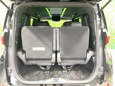 صورة مصغرة 12 لـ 2025 Toyota ALPHARD