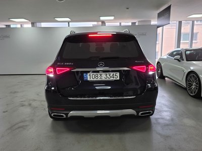 صورة 3 لـ 2021 Mercedes-BENZ GLE