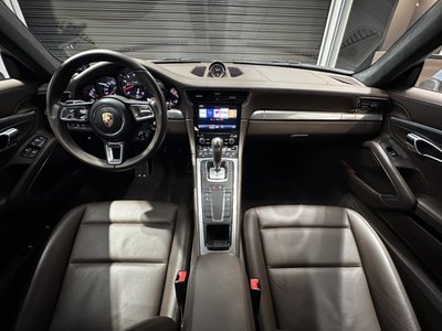 PORSCHE 911 - 9
