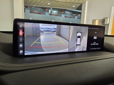 2020 Genesis GV80 thumbnail 12