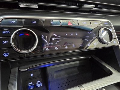2020 Genesis GV80 thumbnail 13