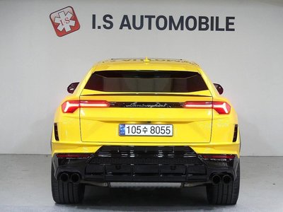 LAMBORGHINI URUS - 2