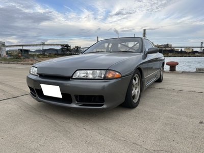 NISSAN SKYLINE COUPE