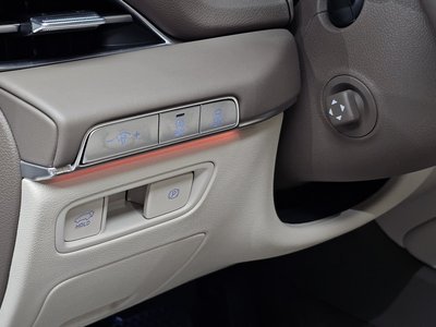 2023 Genesis GV80 thumbnail 17