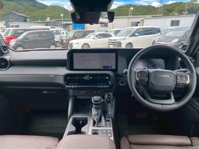 TOYOTA LAND CRUISER 250 - 2