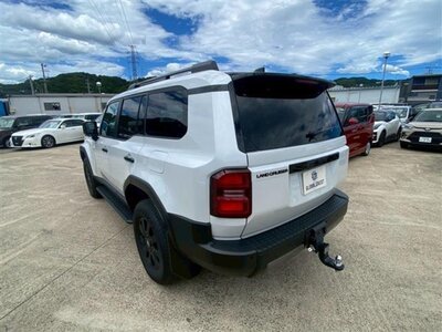 TOYOTA LAND CRUISER 250 - 5