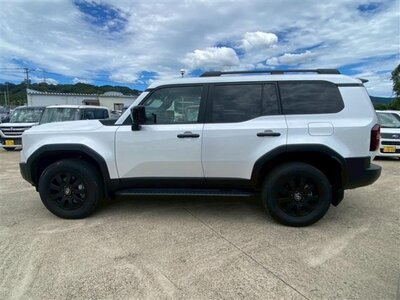 TOYOTA LAND CRUISER 250 - 6