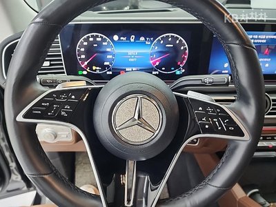 MERCEDES-BENZ GLE - 4