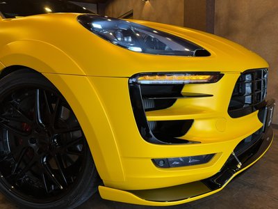 PORSCHE MACAN - 6