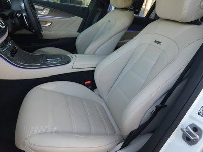 MERCEDES-BENZ E-CLASS - 8