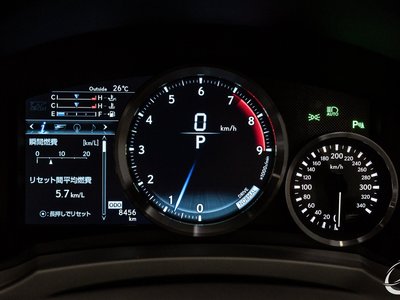 صورة مصغرة 13 لـ 2022 Lexus RC F