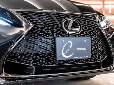 صورة مصغرة 51 لـ 2022 Lexus RC F